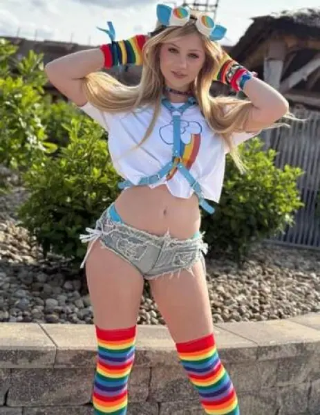 MALTEPE Escort BERRAK - Gerçek Fotoğraflı Doğrulanmış Profil MALTEPE VIP Escort BERRAK - Doğrulanmış Model
