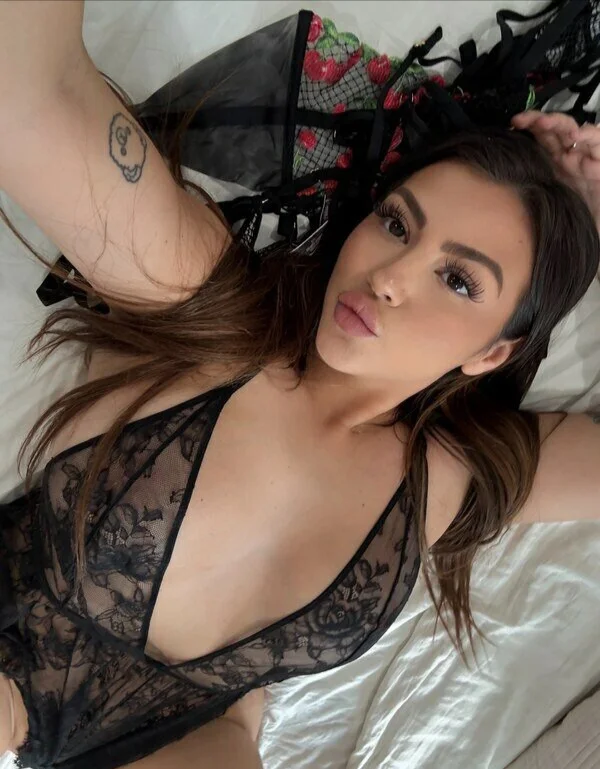 Tuğçe Maltepe Escort Bayan Maltepe Escort Tuğçe Fotoğrafı (3)